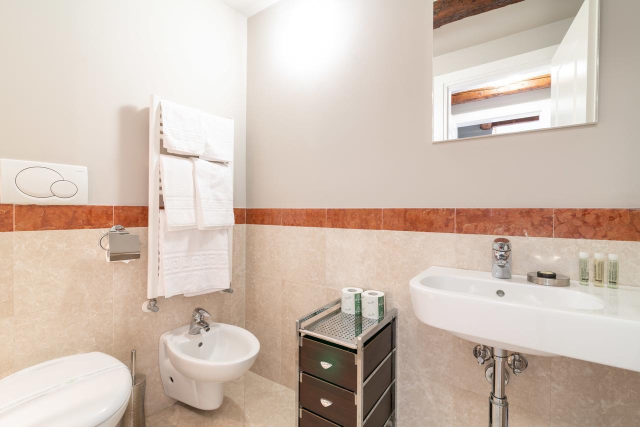 Ve.N.I.Ce Cera San Marco Terrace Apartment Venesia Bagian luar foto