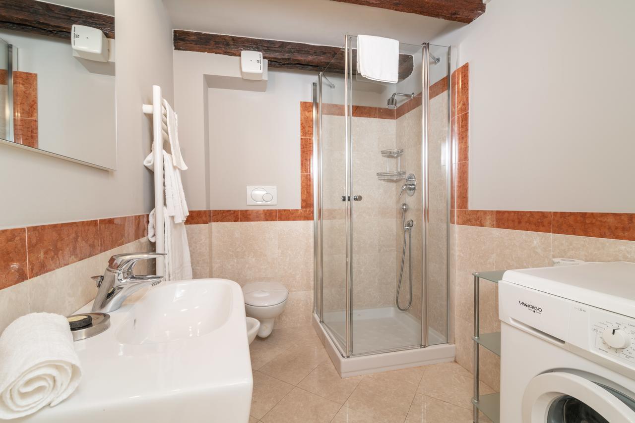 Ve.N.I.Ce Cera San Marco Terrace Apartment Venesia Bagian luar foto